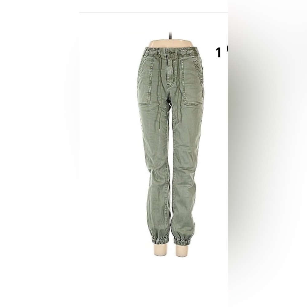 American Eagle Mid Rise Casual Cargo Joggers Size 6
